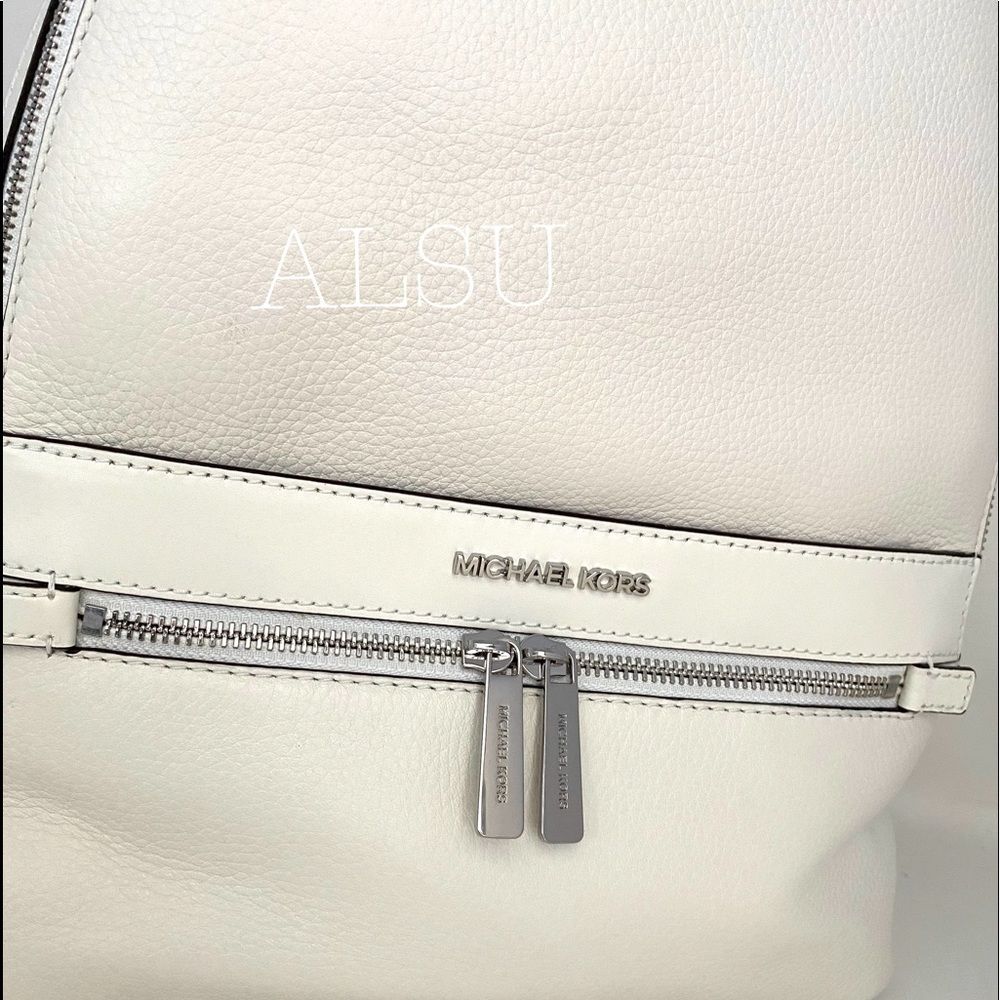 Michael Kors Kenly LG Leather Backpack Optic White - Picture 11 of 13